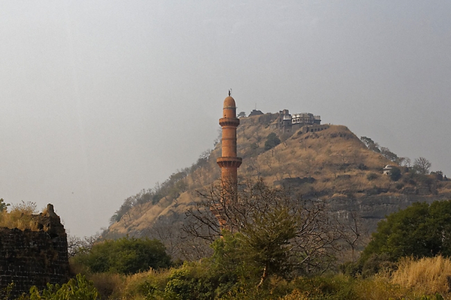 Forteresse et mosquée de Daulatabad-001
